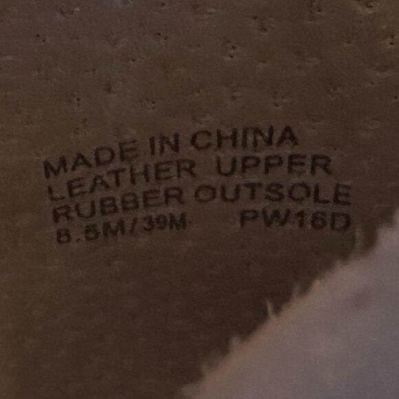 Michael Kors Sz 8.5 UMA wedge ankle bootie, beige color - Picture 8 of 8